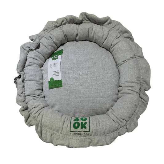 Cama 2 em 1 para gatos Zook Gravel aberta em formato colchão